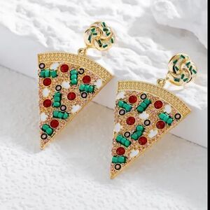 NWOT Rhinestone Pizza Earrings 🍕